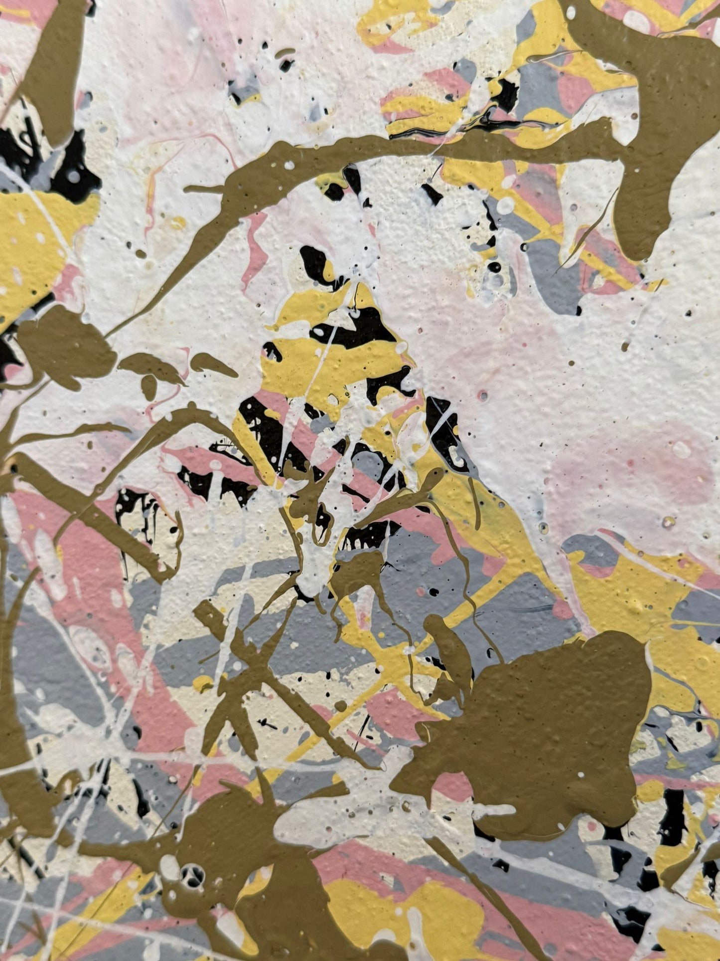 Hand-painted canvas – VIBRANT WHISPERS