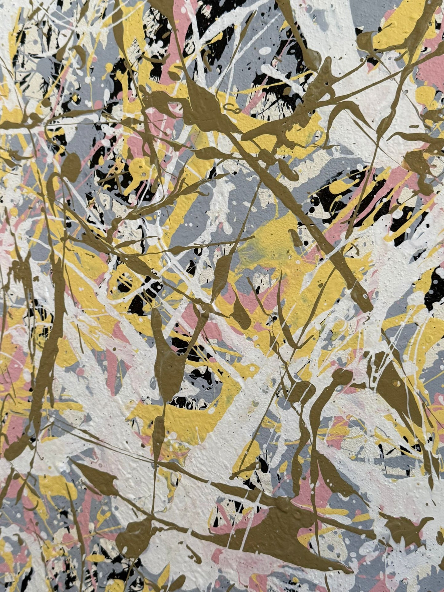 Hand-painted canvas – VIBRANT WHISPERS